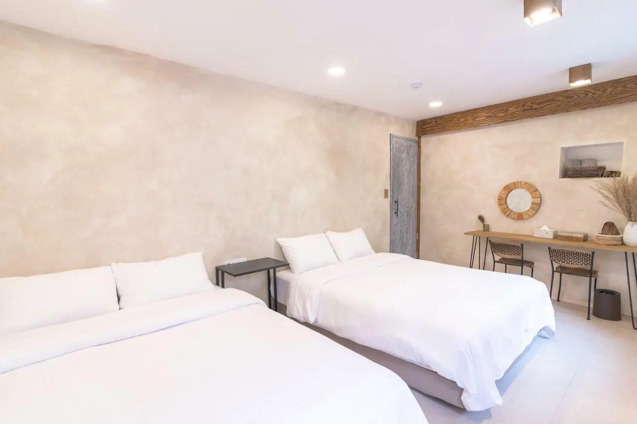 Hotel Elephant Busan 3*,  South Korea