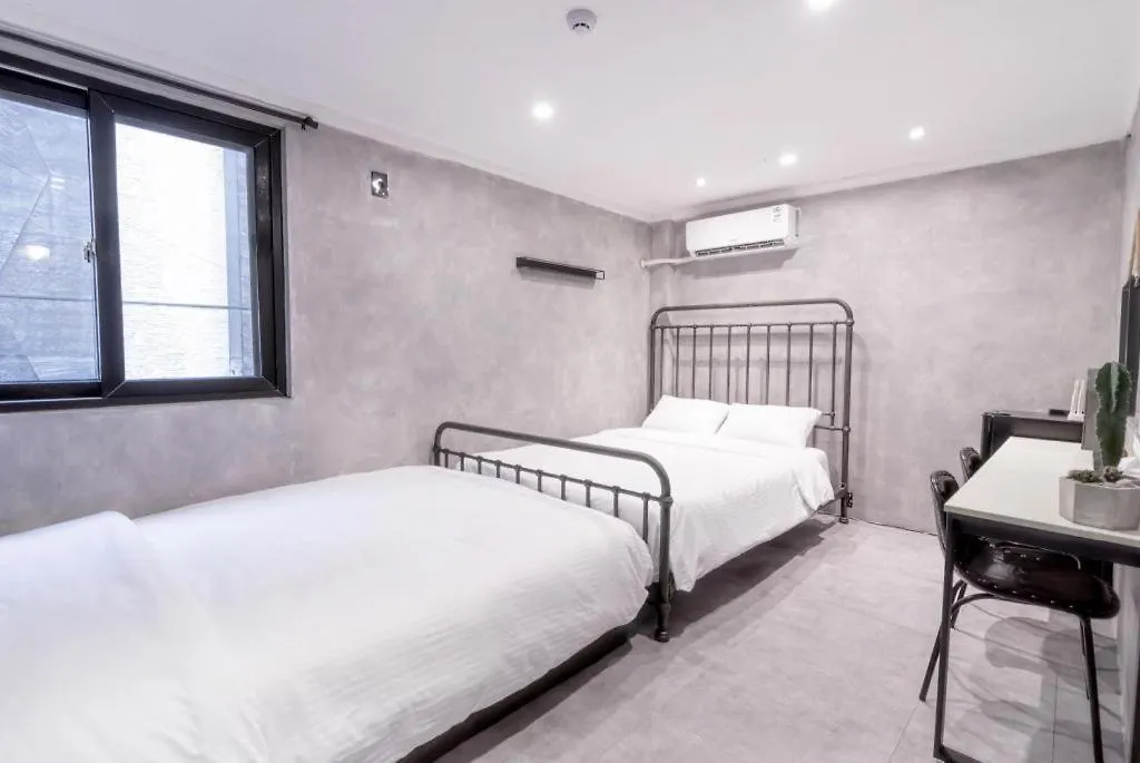 Motel Hotel Elephant Busan