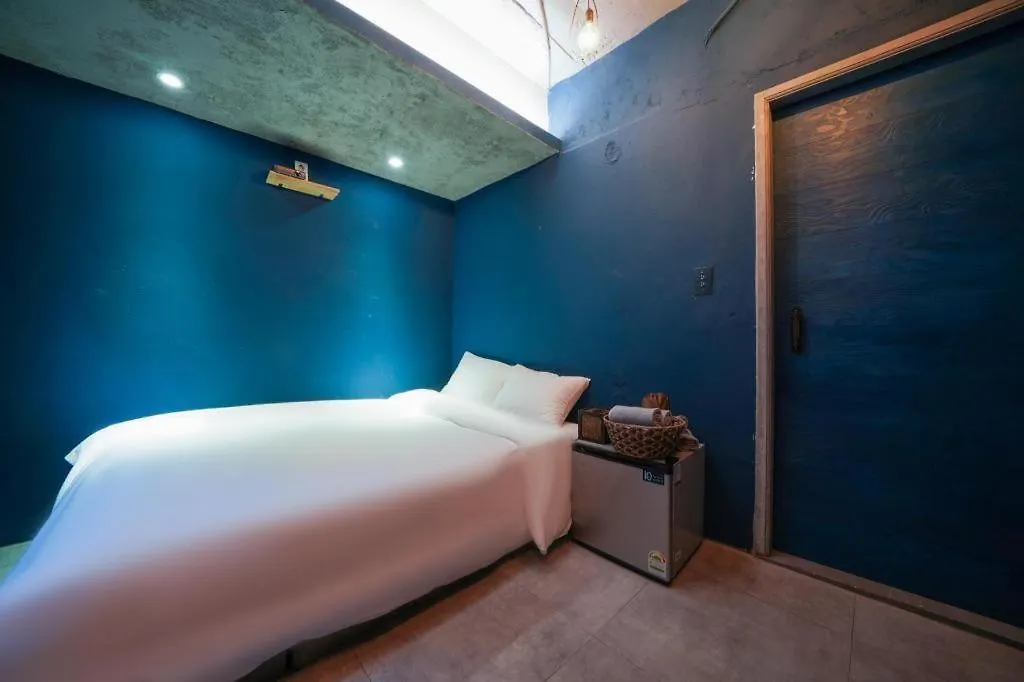Hotel Elephant Busan 3*,  South Korea