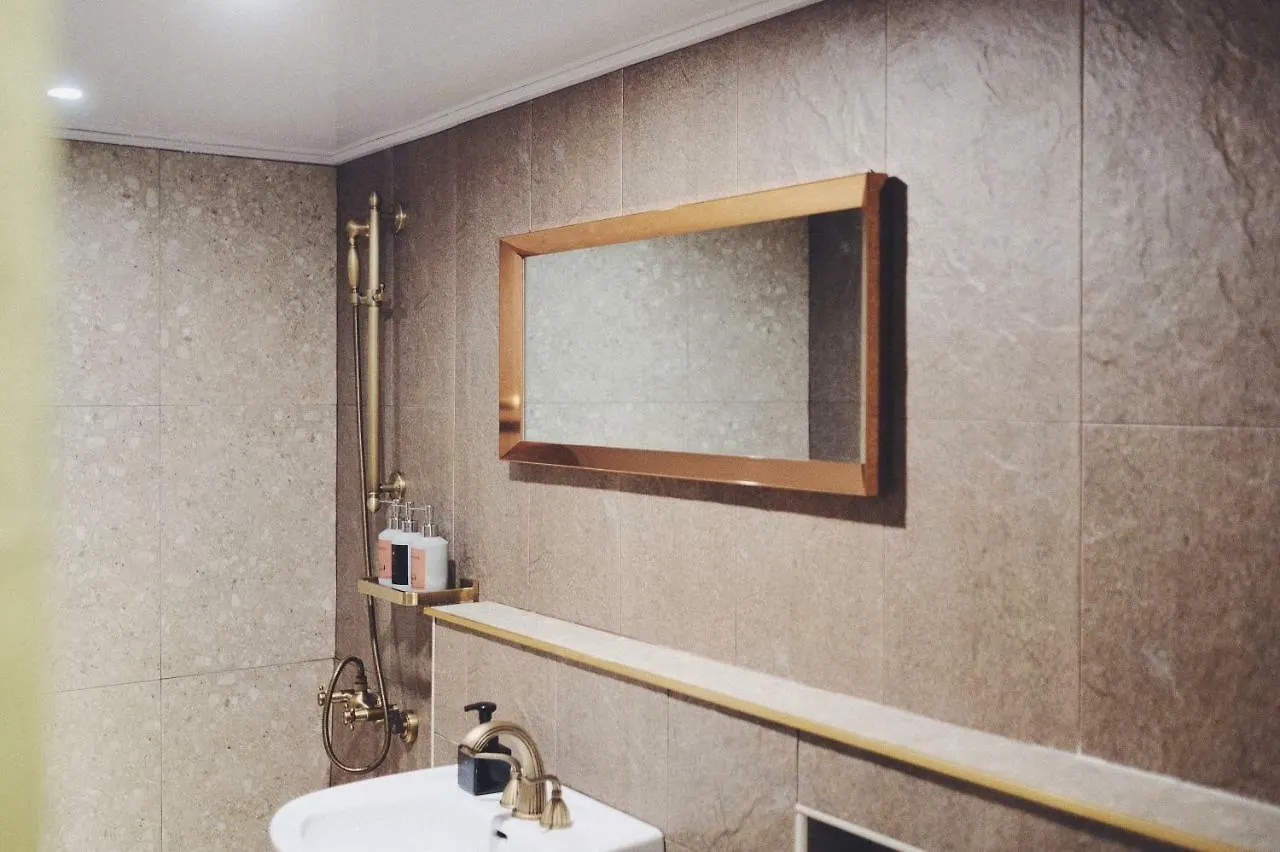 Hotel Elephant Puszan Motel